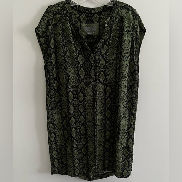 Anthropologie Rachel Tunic Dress
Green Snake Size M - Picture 5 of 10